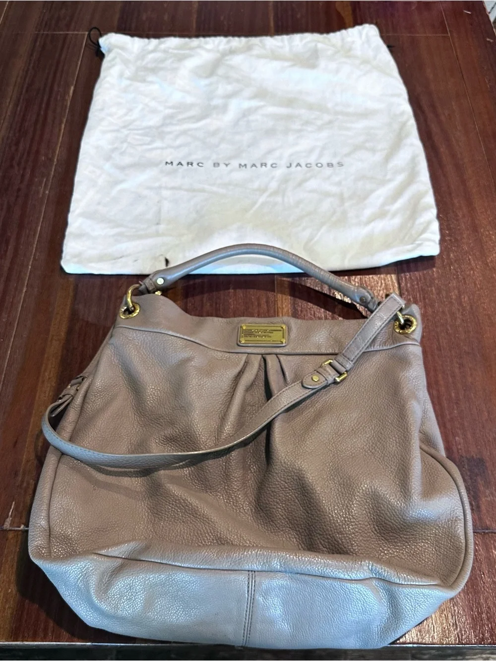 Marc By Marc Jacobs Classic Leather Hobo Bag Purse